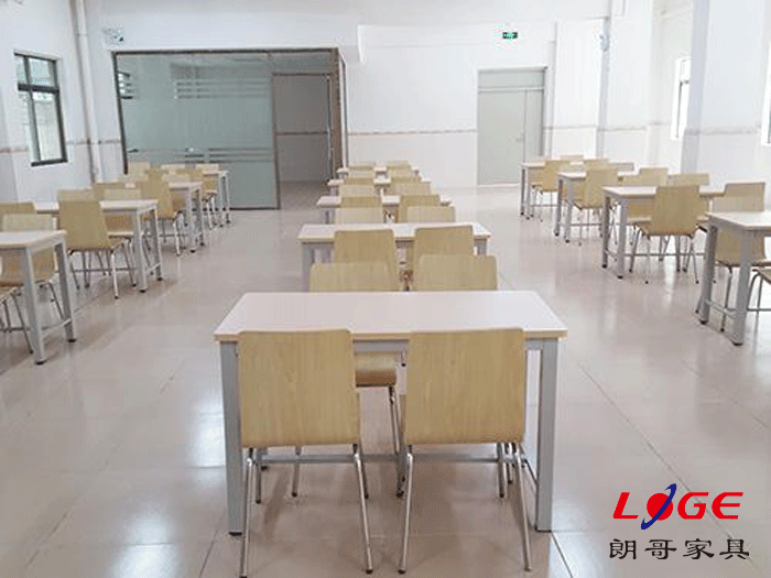 學(xué)生課桌椅 學(xué)生課桌椅